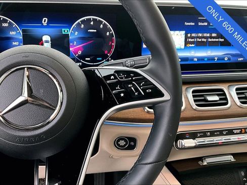 Used 2025 Mercedes-Benz GLE 580 GLE 580 image 28