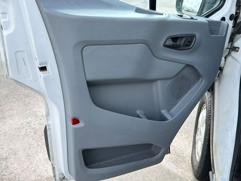 Used 2017 Ford Transit 350 XLT image 20