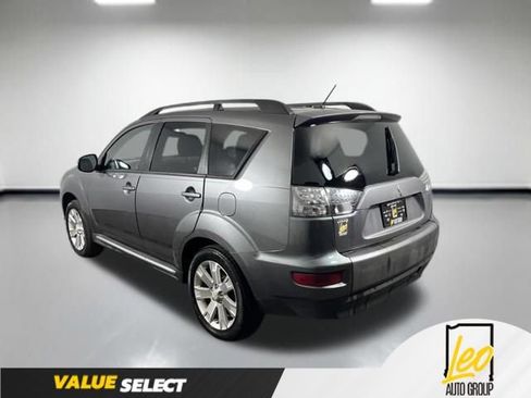 Used 2012 Mitsubishi Outlander SE AWD/4WD image 7