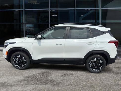 New 2026 Kia Seltos S image 8