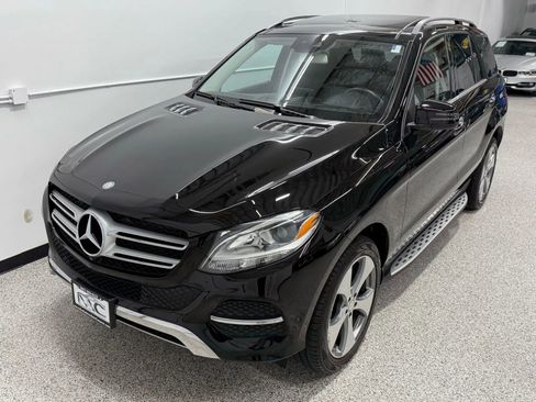 Used 2016 Mercedes-Benz GLE 350 4MATIC w/ Premium Package image 12