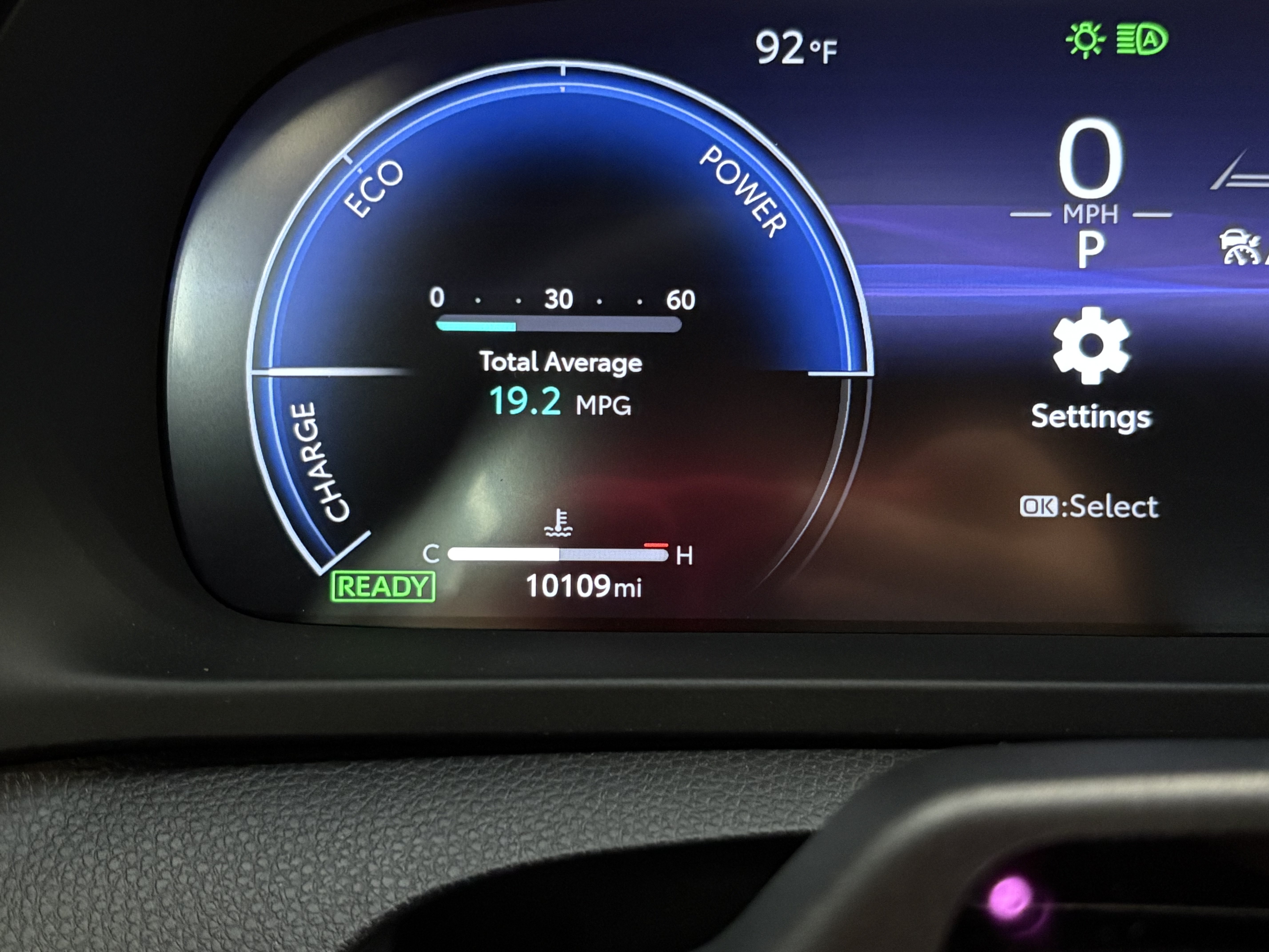 Certified 2025 Toyota Crown Signia w/ Advanced Technology Package AWD/4WD image 25