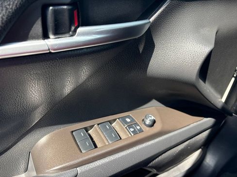 Used 2023 Toyota Camry LE FWD image 10
