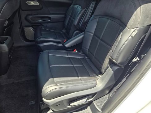 New 2027 Kia Telluride SX Prestige AWD/4WD image 10