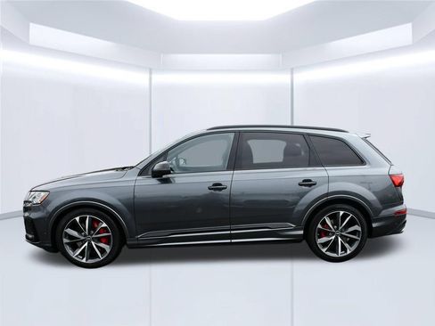 Used 2023 Audi SQ7 Prestige w/ Prestige Package AWD/4WD image 2