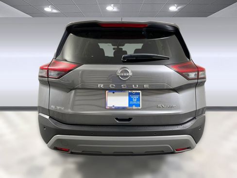 Used 2023 Nissan Rogue SV image 7