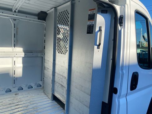 Used 2023 RAM ProMaster 2500 image 19