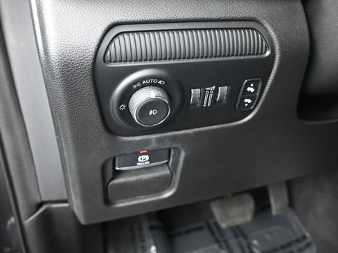 Used 2024 Jeep Wagoneer Series II AWD/4WD image 29