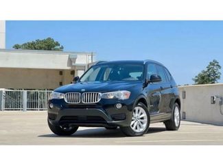 Used 2017 BMW X3 sDrive28i image 1