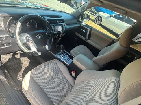Used 2015 Toyota 4Runner SR5 RWD image 13