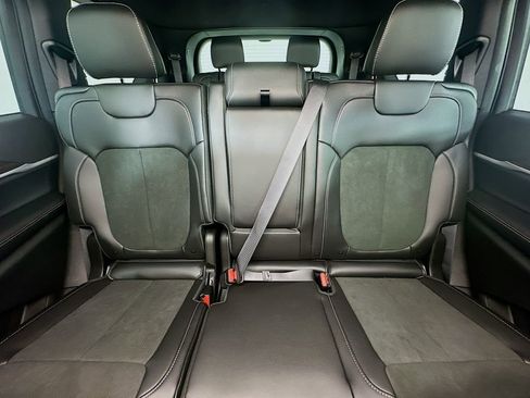 New 2026 Jeep Grand Cherokee L 2WD image 10