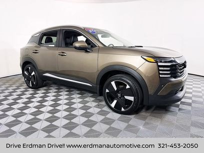 Certified 2025 Nissan Kicks SR