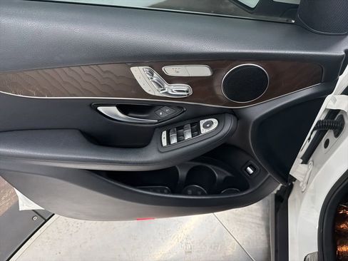 Certified 2018 Mercedes-Benz GLC 300 4MATIC image 17