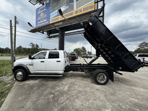 Used 2018 RAM 5500 Tradesman w/ Ambulance Prep Group RWD image 2