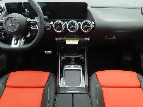 Certified 2025 Mercedes-Benz GLA 35 AMG 4MATIC image 13