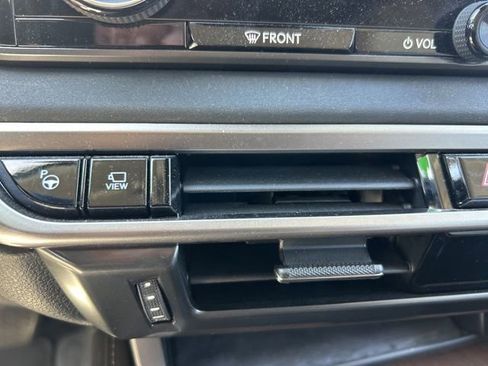 Used 2024 Lexus RX 350 w/ Convenience Package image 20