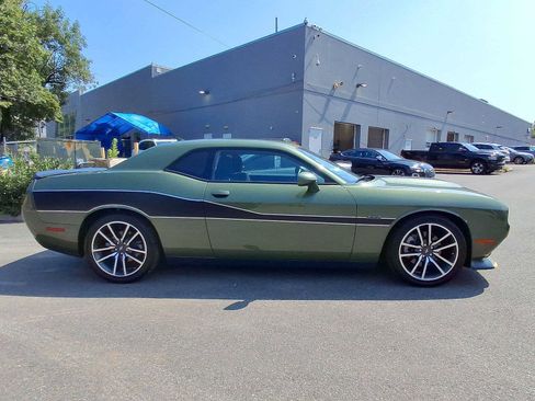 Used 2023 Dodge Challenger R/T RWD image 27