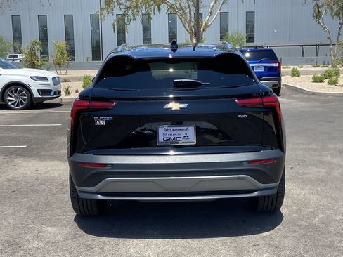 Used 2024 Chevrolet Blazer EV LT AWD/4WD image 5