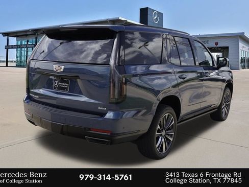 Used 2026 Cadillac Escalade Sport RWD image 7