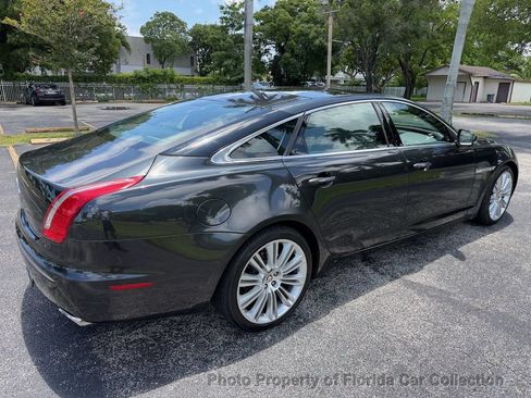 Used 2011 Jaguar XJ L RWD image 4