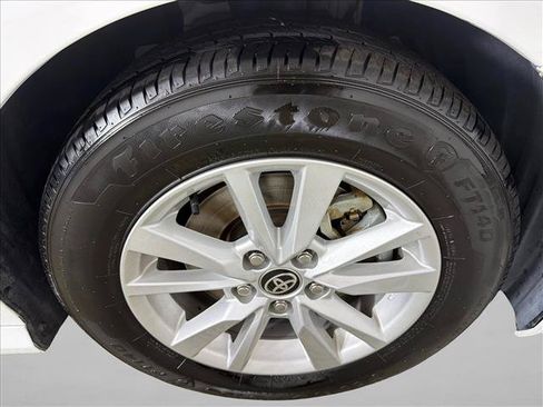 Used 2025 Toyota Camry LE FWD image 12