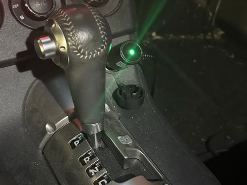 Used 2009 Mitsubishi Eclipse GT image 14