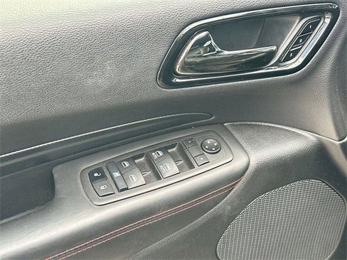 Used 2024 Dodge Durango GT image 18