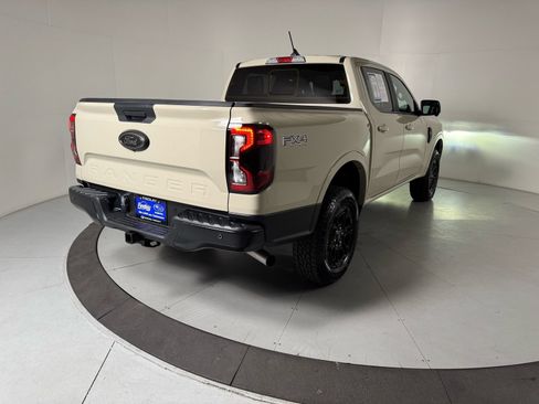 Used 2025 Ford Ranger Lariat w/ FX4 Off-Road Package AWD/4WD image 5