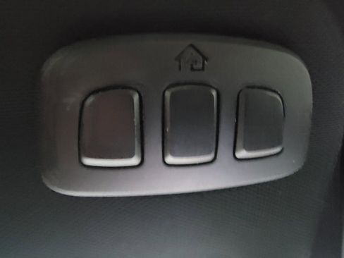 Used 2017 Ford Mustang Premium image 29