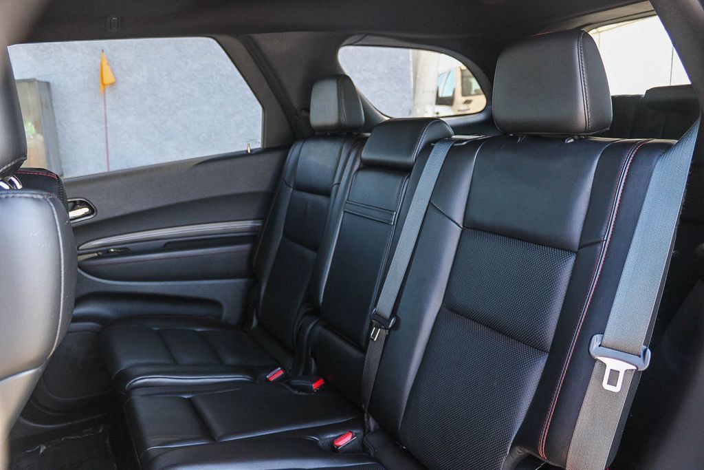 Used 2024 Dodge Durango GT AWD/4WD image 19