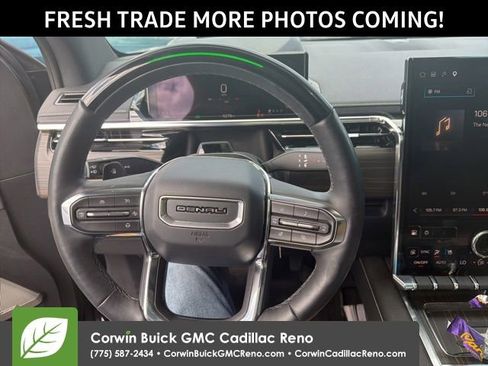 Used 2025 GMC Sierra EV Denali AWD/4WD image 8