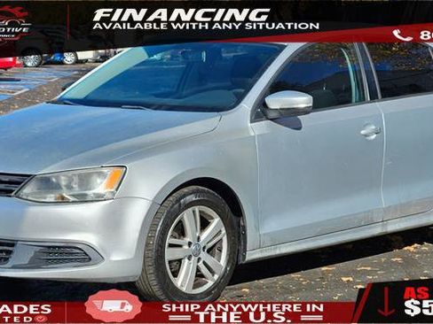 Used 2012 Volkswagen Jetta SE image 1