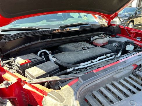 Used 2023 Chevrolet Silverado 1500 Custom image 25