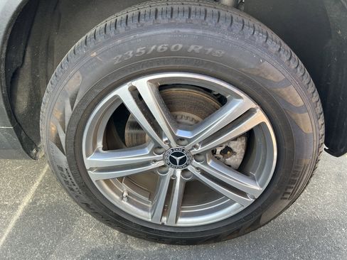 Certified 2022 Mercedes-Benz GLC 300 image 13