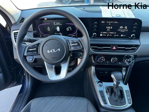 New 2026 Kia Seltos LX image 14