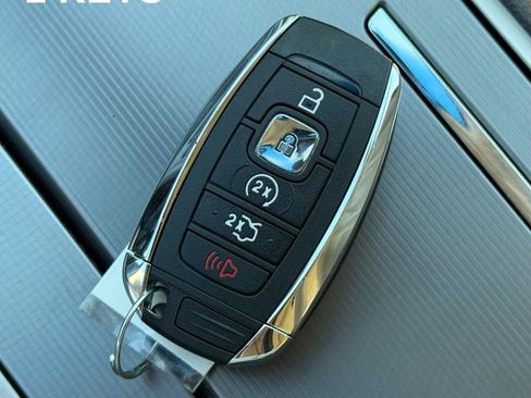 Used 2020 Lincoln MKZ Reserve FWD image 26