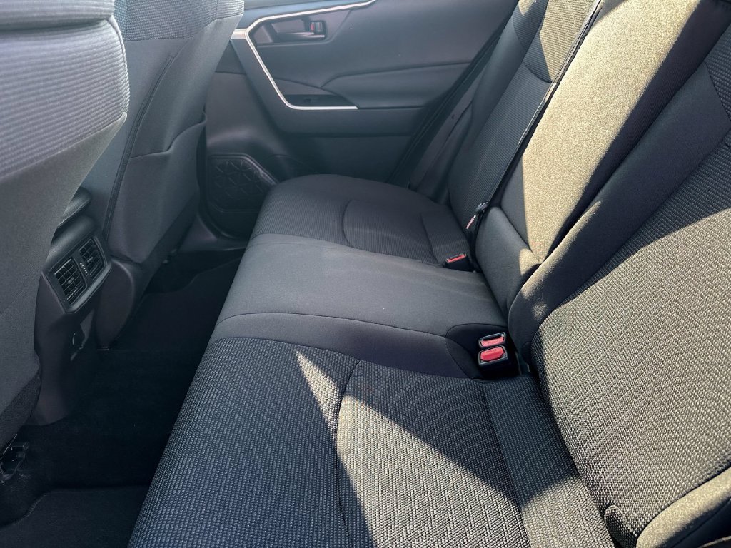 Used 2024 Toyota RAV4 LE FWD image 19