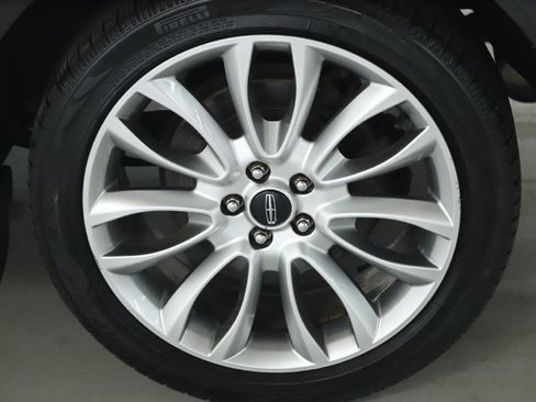 Used 2015 Lincoln MKC FWD w/ Equipment Group 102A Reserve image 40