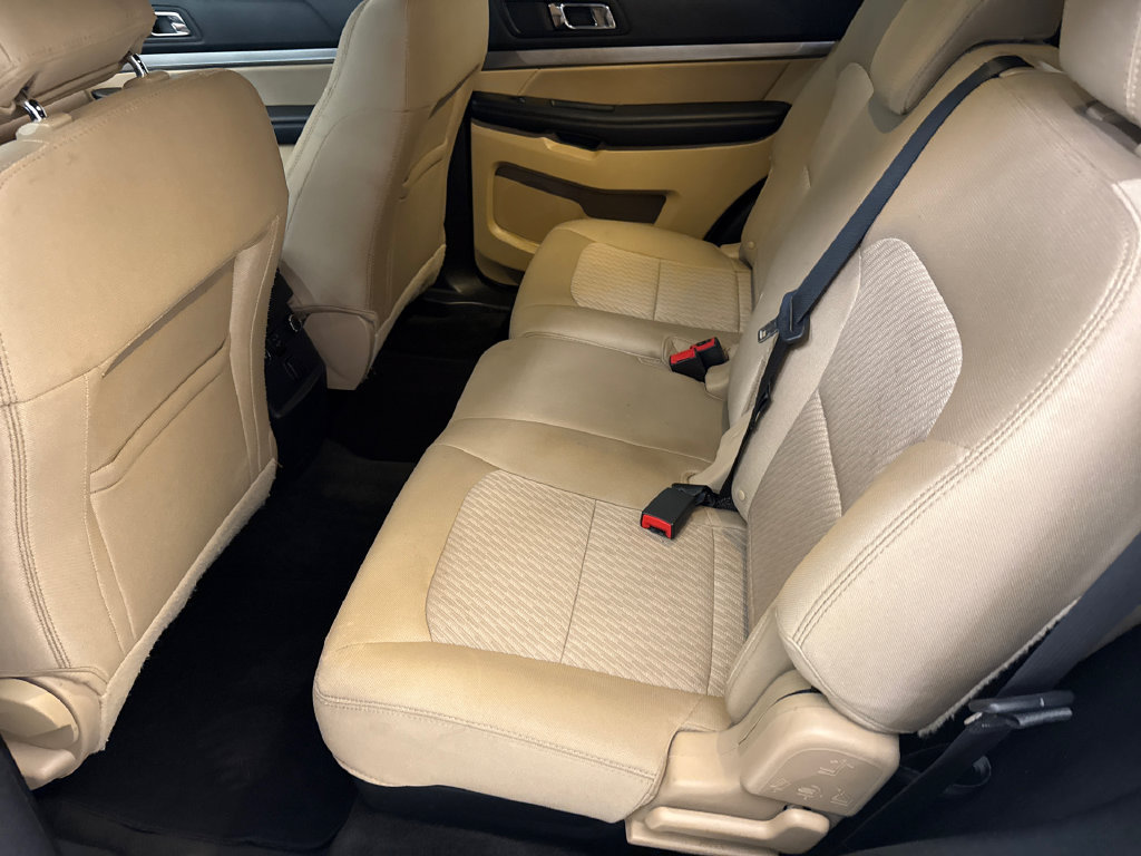 Used 2017 Ford Explorer FWD image 17
