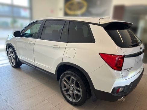 Certified 2023 Honda Passport EX-L image 3