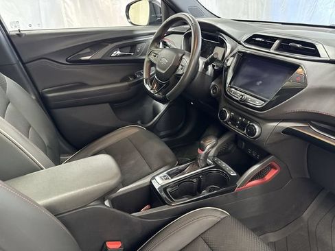 Used 2021 Chevrolet TrailBlazer RS w/ Sun and Liftgate Package FWD image 28