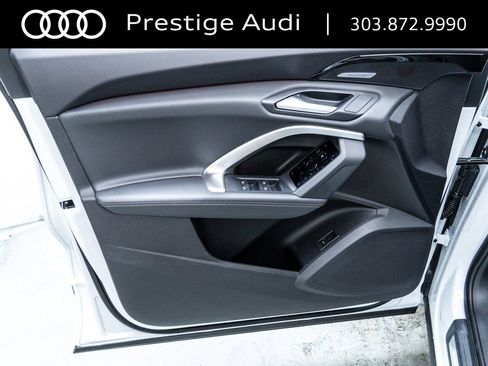 Used 2025 Audi Q5 Premium Plus w/ Premium Plus AWD/4WD image 21