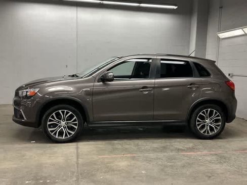 Used 2016 Mitsubishi Outlander Sport ES AWD/4WD image 2