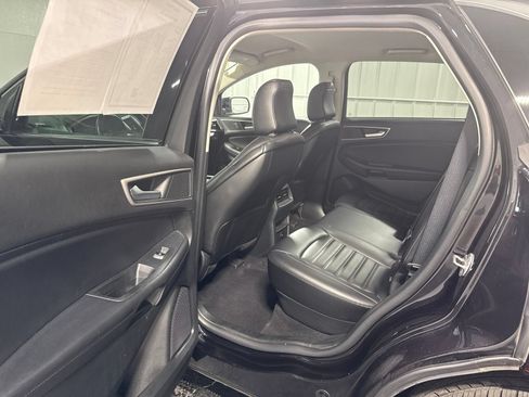 Used 2024 Ford Edge SEL AWD/4WD image 17