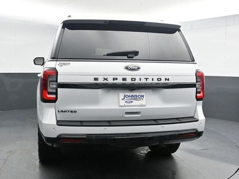 Used 2022 Ford Expedition Limited AWD/4WD image 9