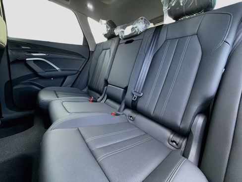 New 2026 Audi Q5 Premium Plus AWD/4WD image 20