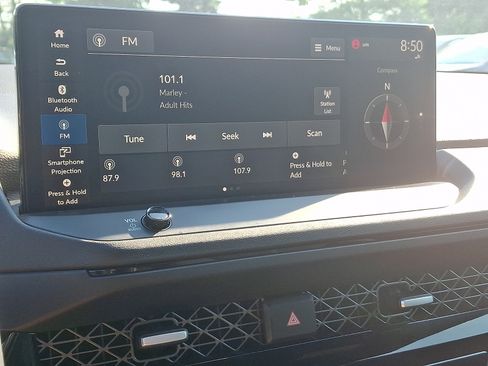 Used 2024 Honda Accord Sport image 17