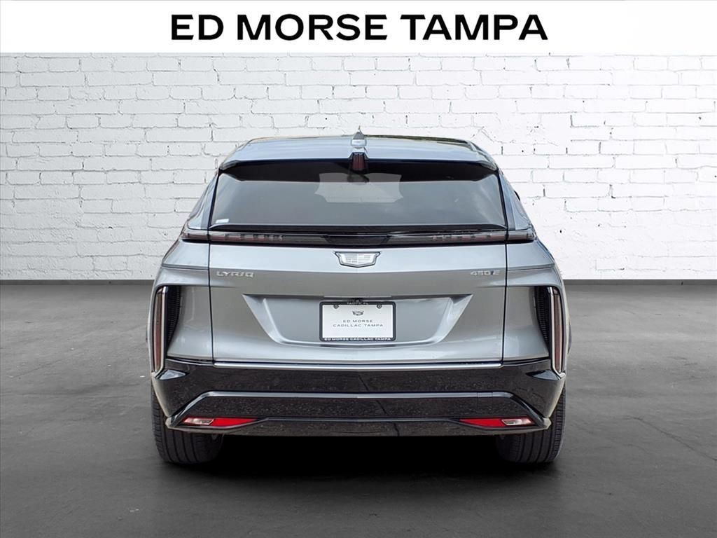 Certified 2024 Cadillac Lyriq Luxury RWD image 4