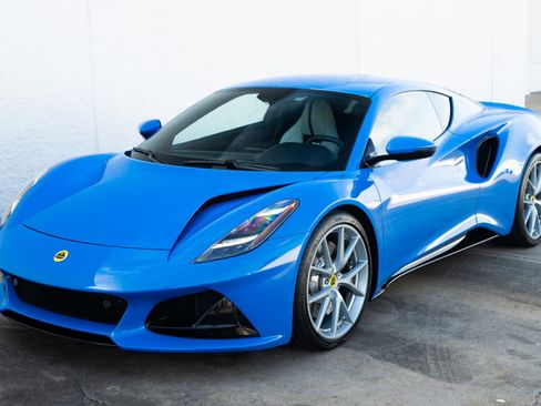 Used 2024 Lotus Emira First Edition image 2