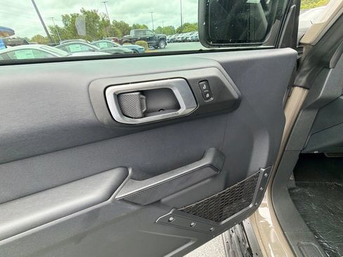 New 2026 Ford Bronco Outer Banks AWD/4WD image 11